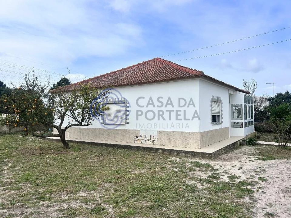 Moradia T3 para Venda em Quinta do Anjo Foto 7