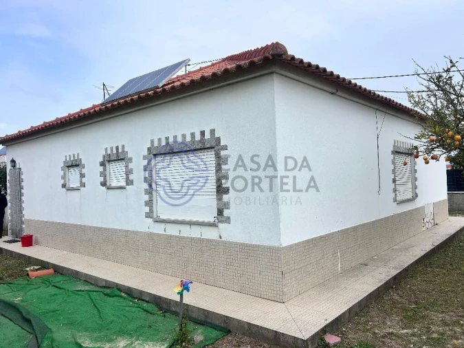 Moradia T3 para Venda em Quinta do Anjo Foto 5