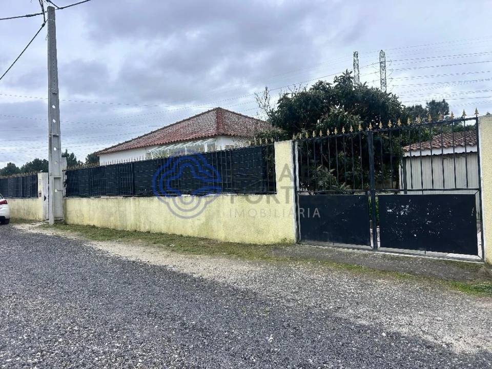 Moradia T3 para Venda em Quinta do Anjo Foto 3