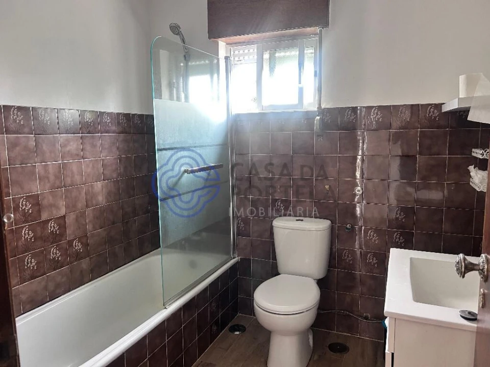 Moradia T3 para Venda em Quinta do Anjo Foto 13