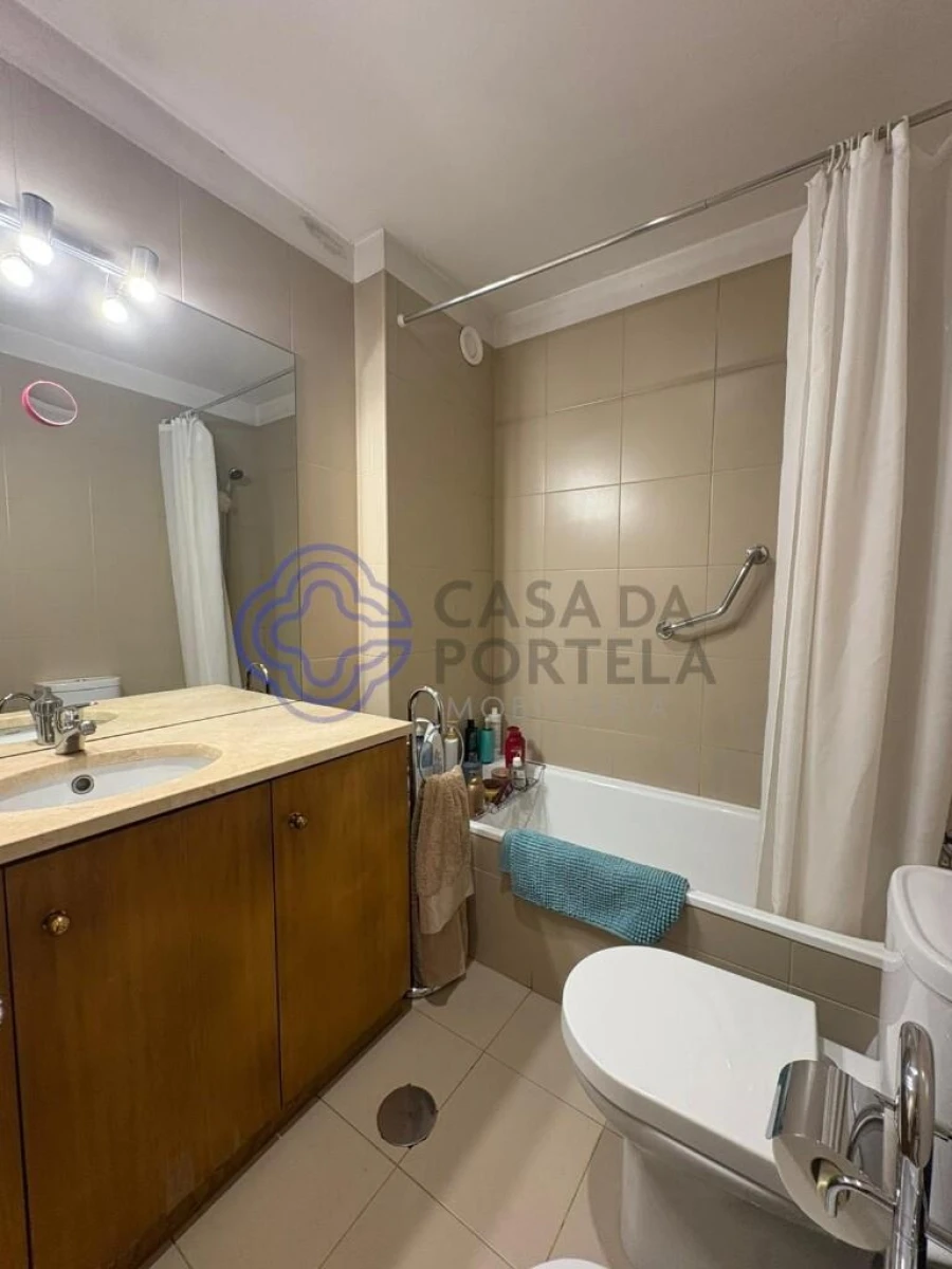 Apartamento T3 para Venda em Custóias, Leça do Balio e Guifões Foto 19