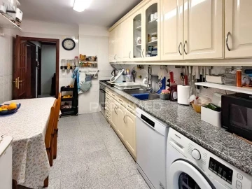 Apartamento T3 para Venda em Algueirão-Mem Martins