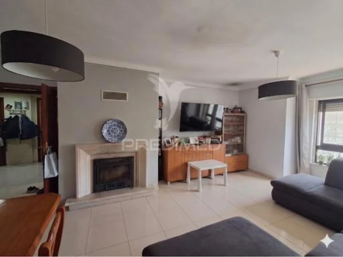 Apartamento T3 para Venda em Algueirão-Mem Martins Foto 5