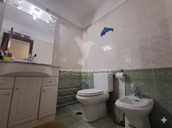 Apartamento T3 para Venda em Algueirão-Mem Martins Foto 17