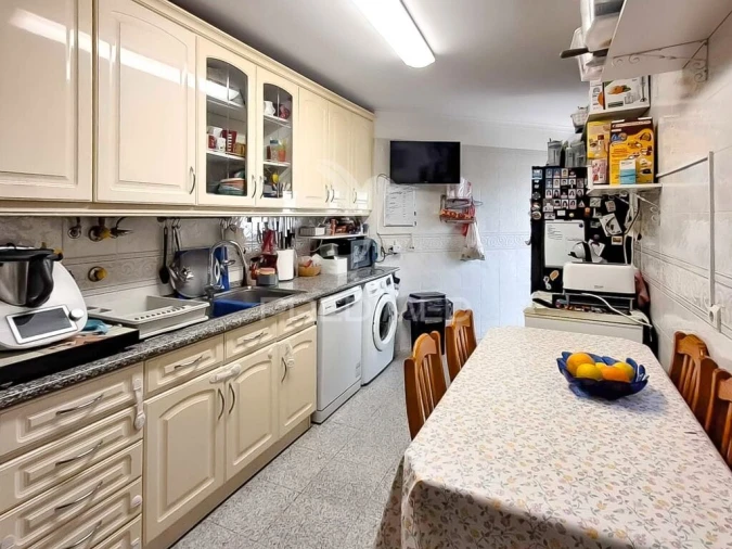 Apartamento T3 para Venda em Algueirão-Mem Martins Foto 7