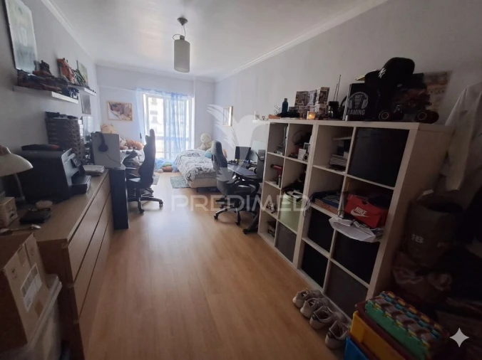 Apartamento T3 para Venda em Algueirão-Mem Martins Foto 15
