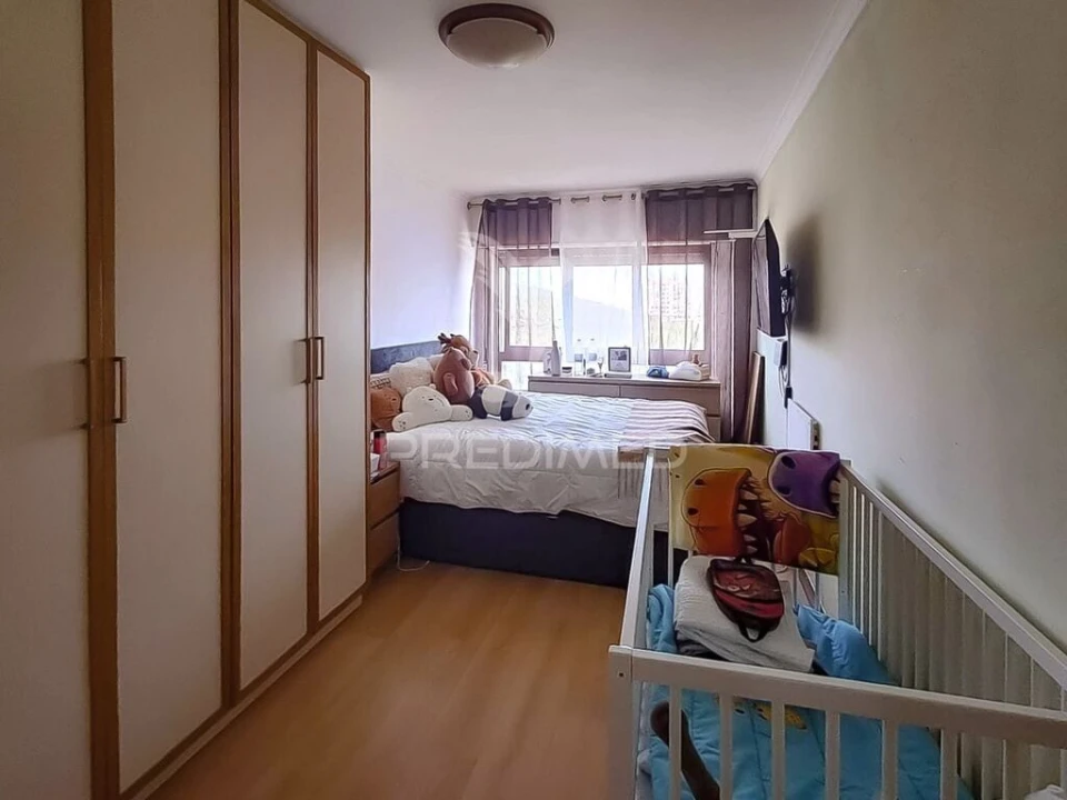 Apartamento T3 para Venda em Algueirão-Mem Martins Foto 12