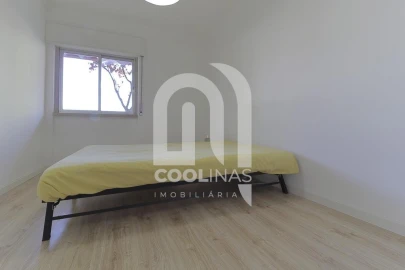 Apartamento T2 para Venda em Venteira