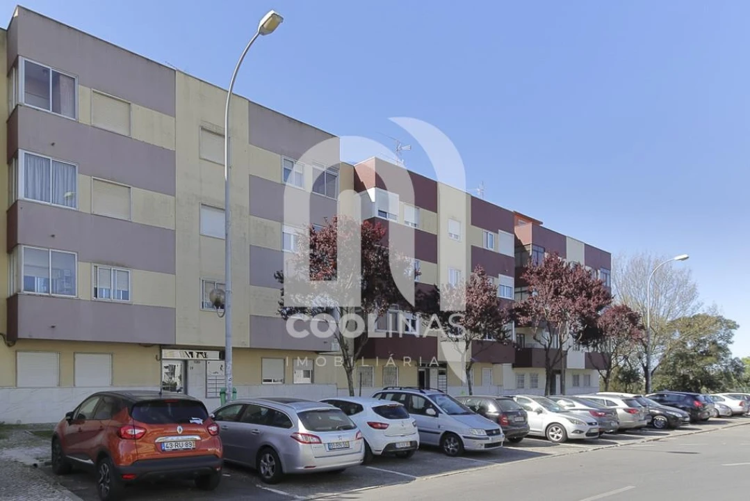 Apartamento T2 para Venda em Venteira Foto 17