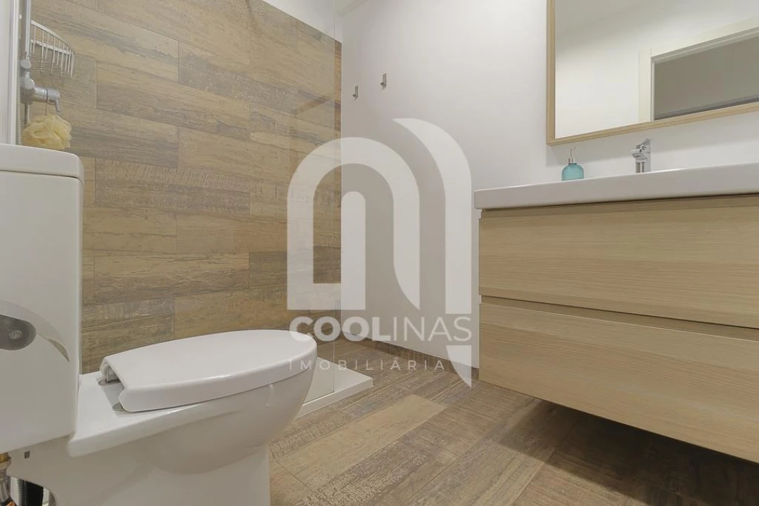 Apartamento T2 para Venda em Venteira Foto 16