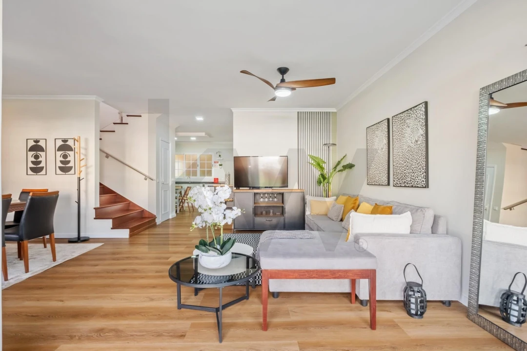 Moradia T3 para Venda em Arco da Calheta Foto 5