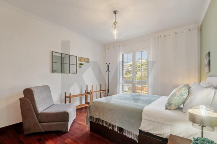 Moradia T3 para Venda em Arco da Calheta Foto 14