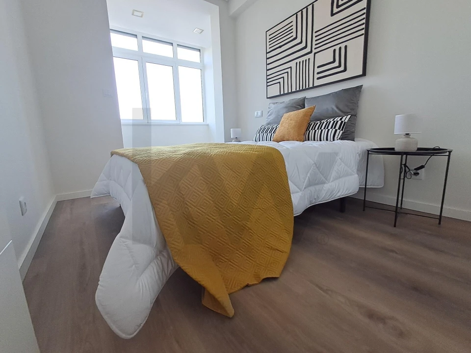 Apartamento T3 para Arrendamento em Benfica Foto 11