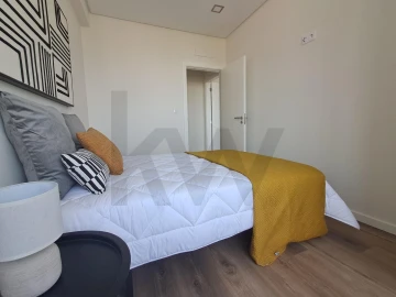 Apartamento T3 para Arrendamento em Benfica