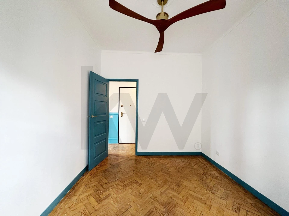 Apartamento T4 para Arrendamento em Romeira e Várzea Foto 24