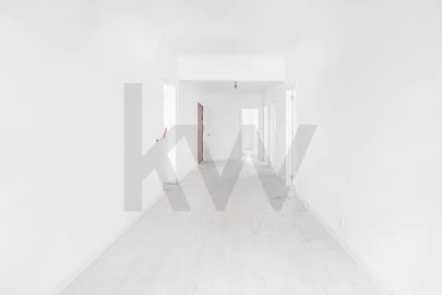 Apartamento T3 para Venda em Seixal, Arrentela e Aldeia de Paio Pires