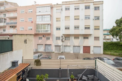 Apartamento T3 para Venda em Seixal, Arrentela e Aldeia de Paio Pires