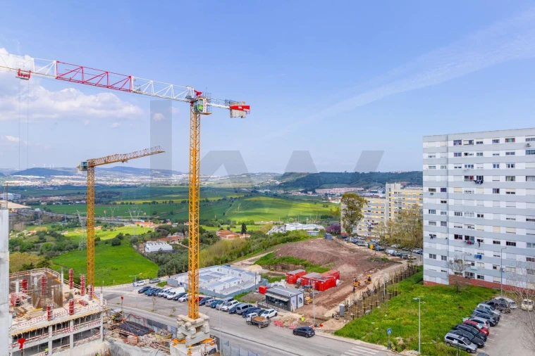 Apartamento T2 para Venda em Santo António dos Cavaleiros e Frielas Foto 14