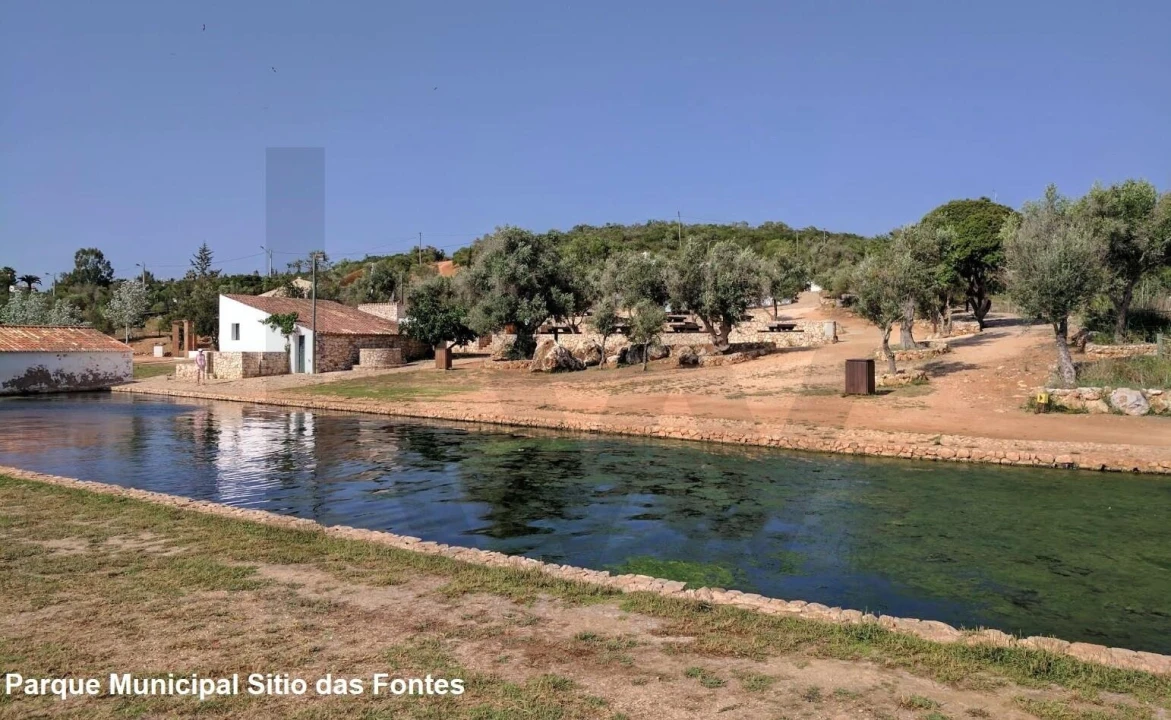 Terreno para Venda em Estômbar e Parchal Foto 7