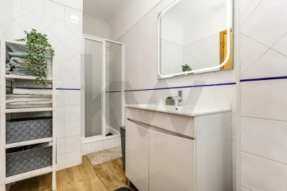 Apartamento T2 para Venda em Rio de Mouro