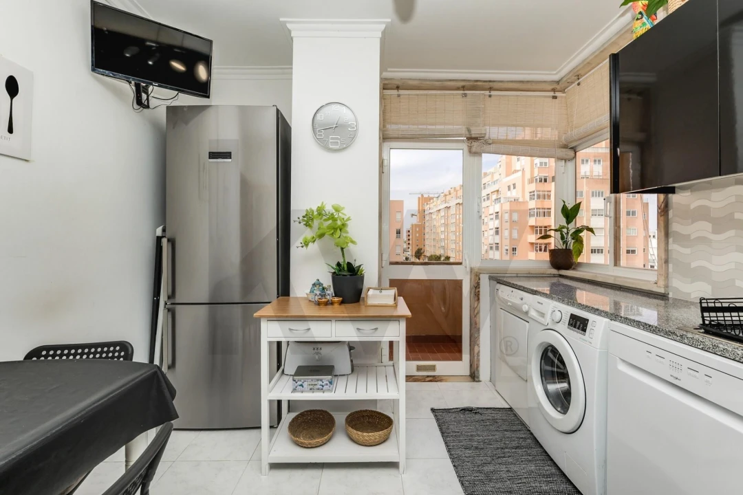 Apartamento T2 para Venda em Rio de Mouro Foto 23