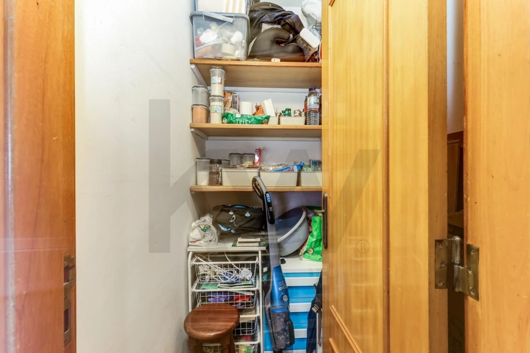 Apartamento T2 para Venda em Rio de Mouro Foto 26