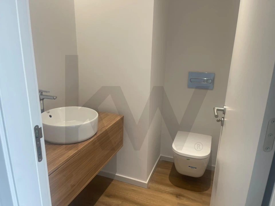 Apartamento T2 para Venda em Mafamude e Vilar do Paraíso Foto 9