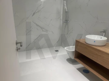 Apartamento T2 para Venda em Mafamude e Vilar do Paraíso