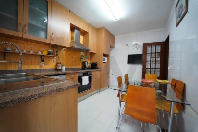 Apartamento T3 para Venda em Buarcos