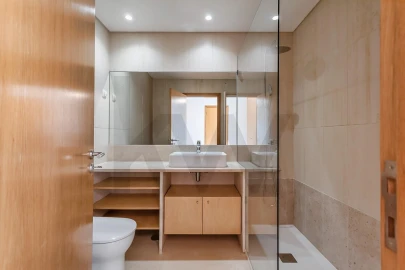 Moradia T4 para Arrendamento em Barcarena