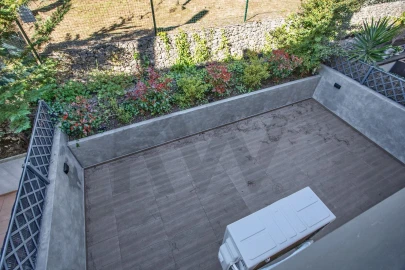 Moradia T4 para Arrendamento em Barcarena