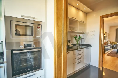 Moradia T4 para Arrendamento em Barcarena