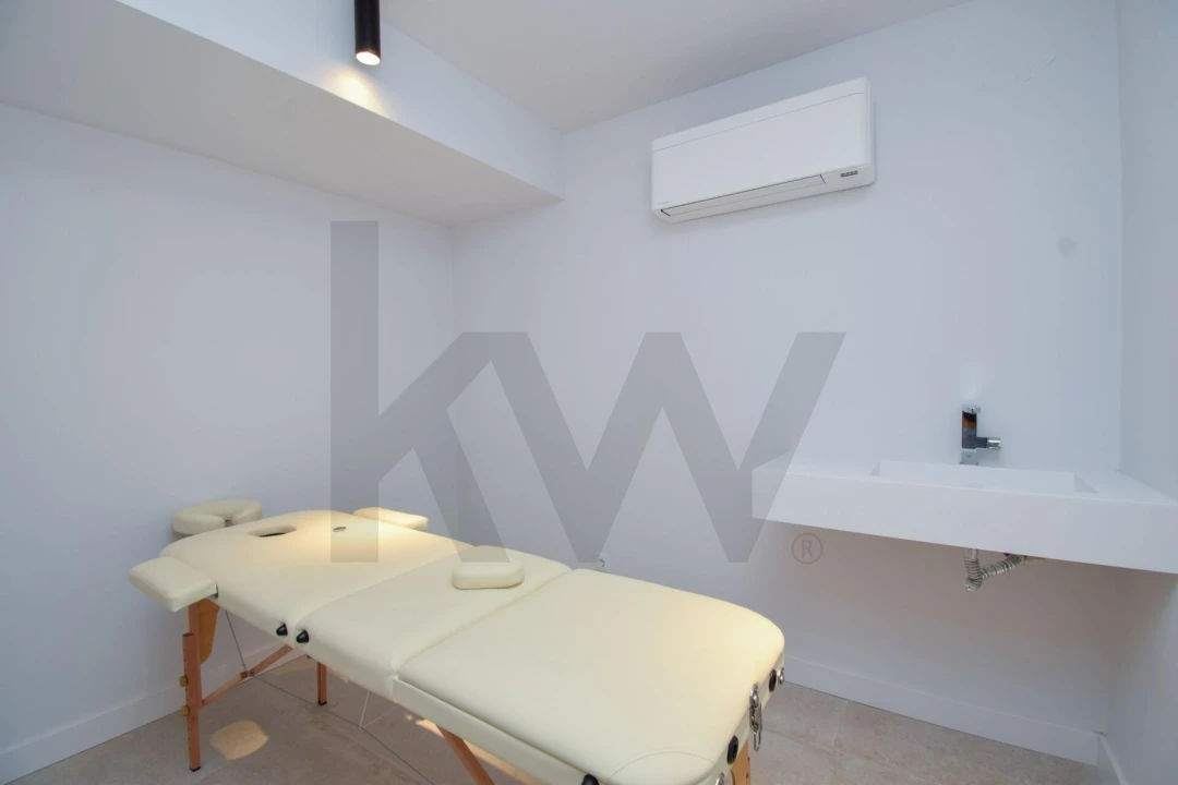 Apartamento T1 para Venda em Carcavelos e Parede Foto 39