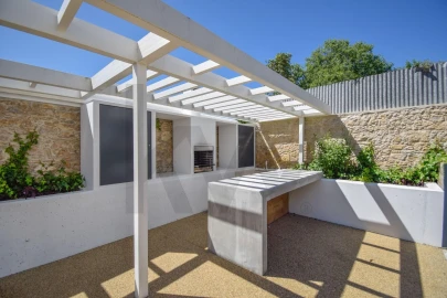 Apartamento T1 para Venda em Carcavelos e Parede