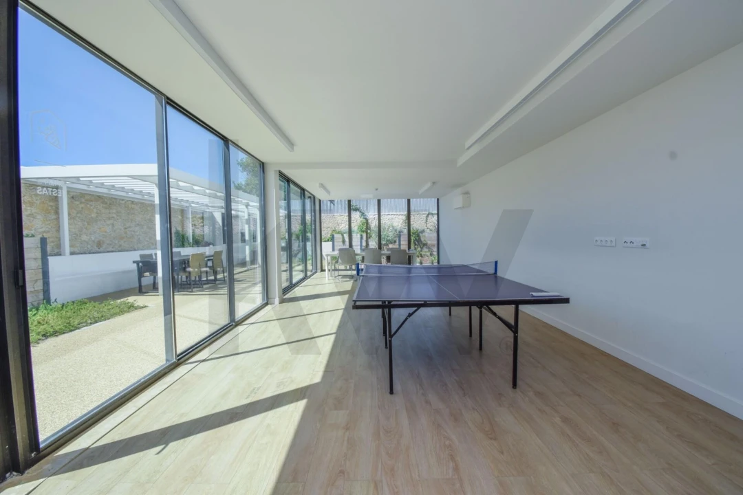 Apartamento T1 para Venda em Carcavelos e Parede Foto 42
