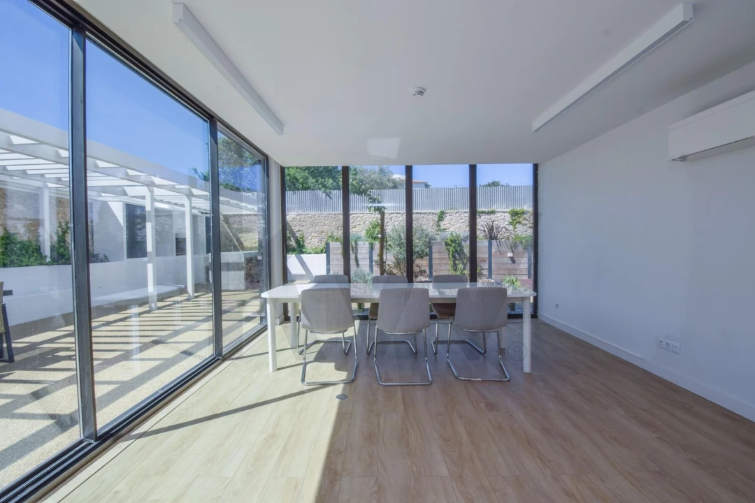 Apartamento T1 para Venda em Carcavelos e Parede Foto 43