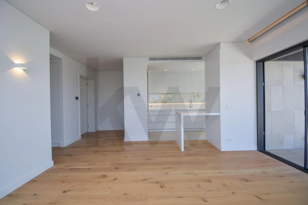 Apartamento T1 para Venda em Carcavelos e Parede Foto 17