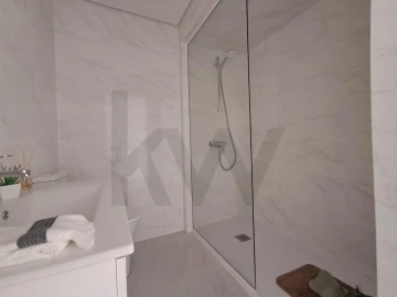 Apartamento T3 para Venda em Benfica