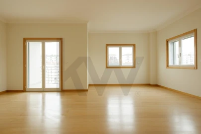 Apartamento T3 para Arrendamento em Oeiras e São Julião da Barra, Paço de Arcos e Caxias