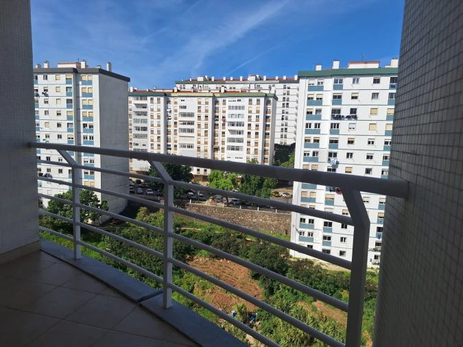 Apartamento T3 para Arrendamento em Oeiras e São Julião da Barra, Paço de Arcos e Caxias Foto 25