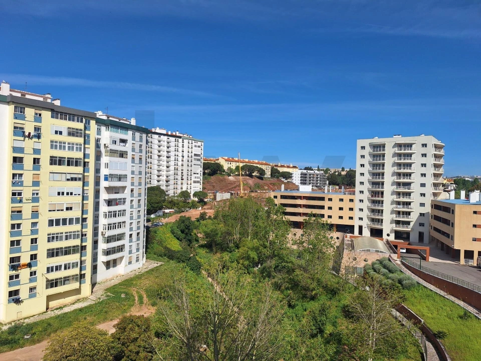 Apartamento T3 para Arrendamento em Oeiras e São Julião da Barra, Paço de Arcos e Caxias Foto 27