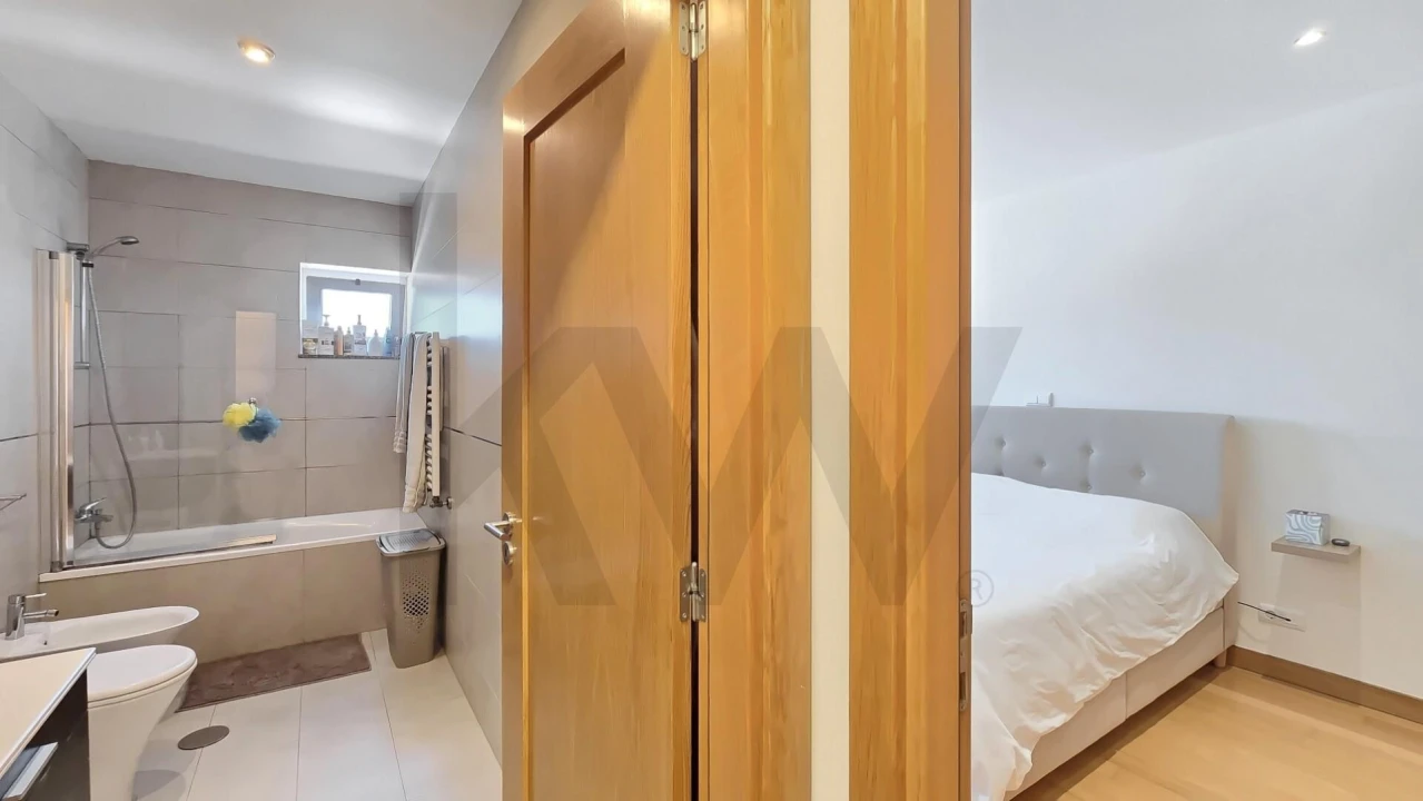 Apartamento T1 para Venda em São Bernardo Foto 12