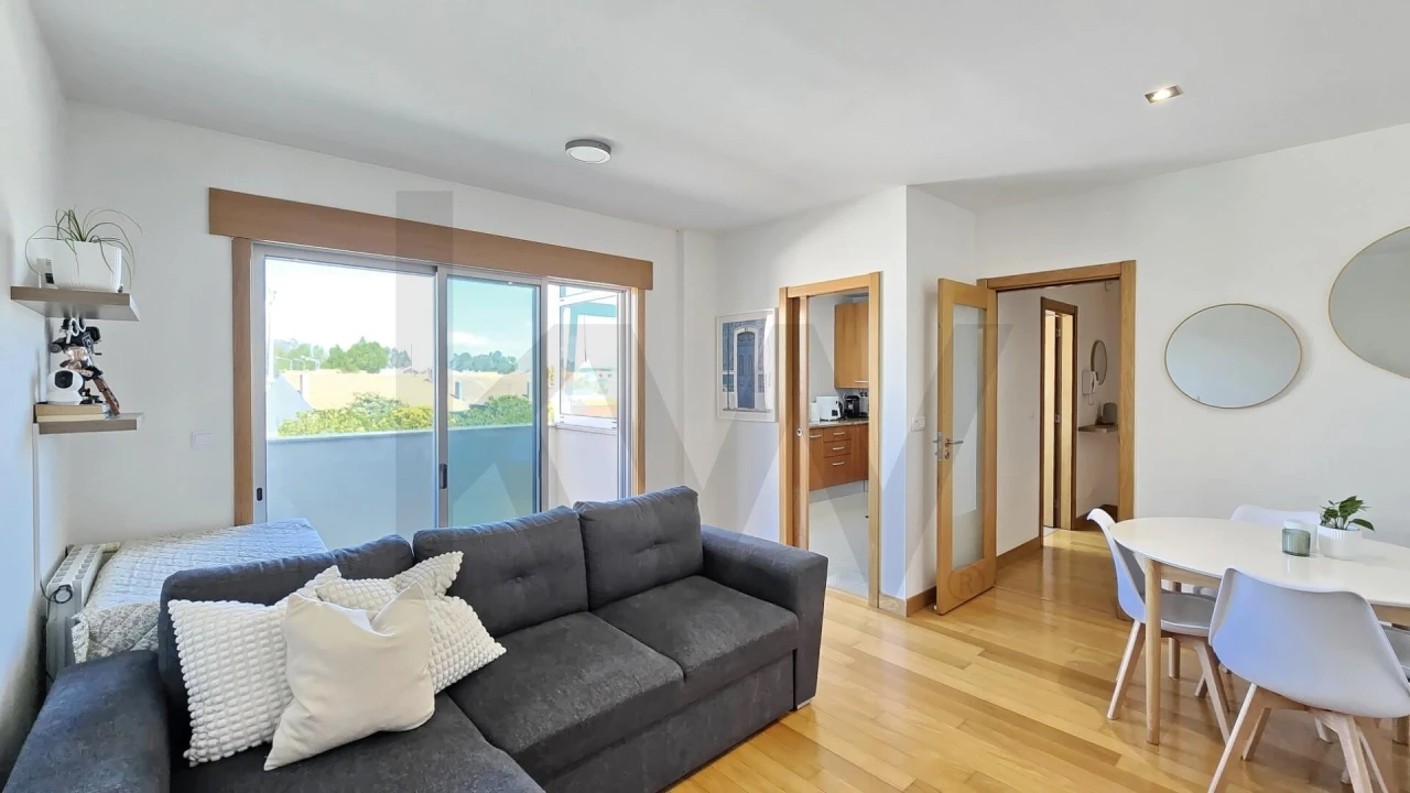 Apartamento T1 para Venda em São Bernardo Foto 24