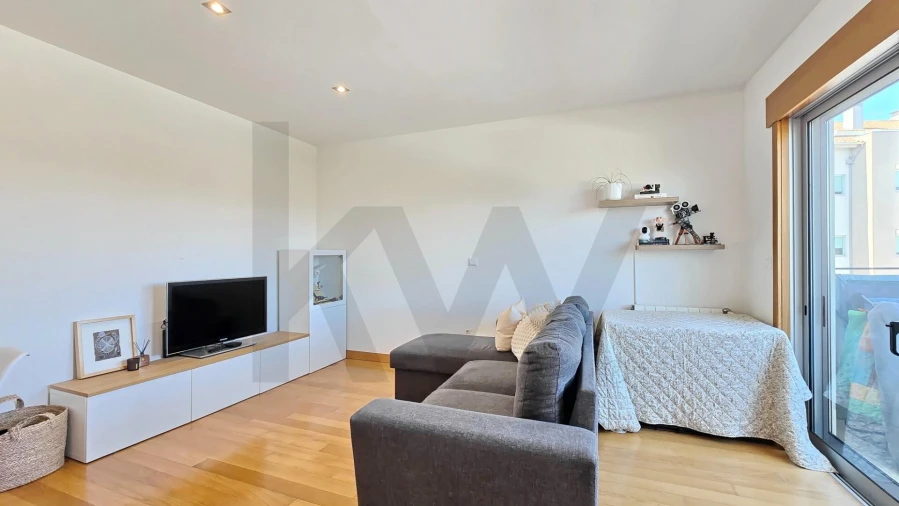 Apartamento T1 para Venda em São Bernardo Foto 3