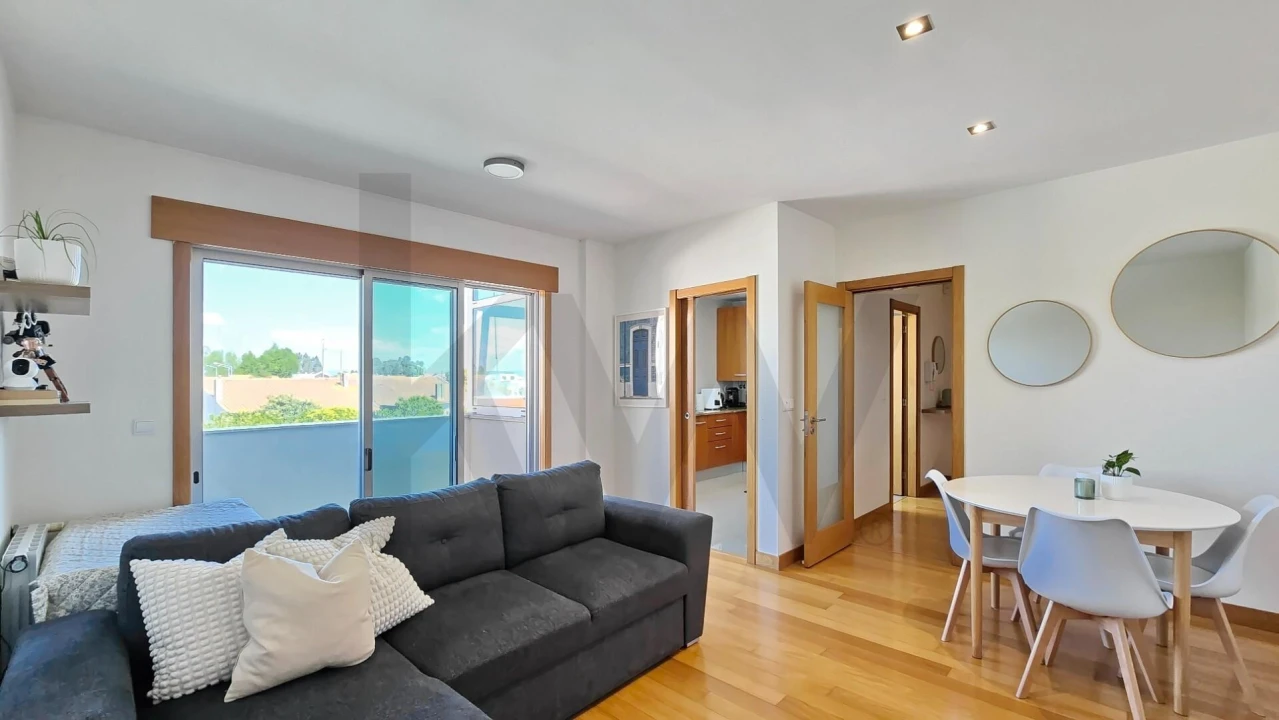 Apartamento T1 para Venda em São Bernardo Foto 1