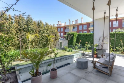 Moradia T5 para Venda em São João das Lampas e Terrugem