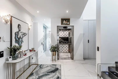 Moradia T5 para Venda em São João das Lampas e Terrugem