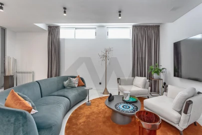 Moradia T5 para Venda em São João das Lampas e Terrugem