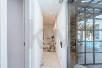 Moradia T5 para Venda em São João das Lampas e Terrugem