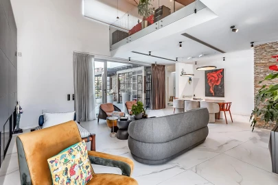 Moradia T5 para Venda em São João das Lampas e Terrugem